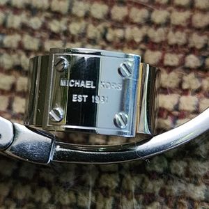Michael Kors silver ring
